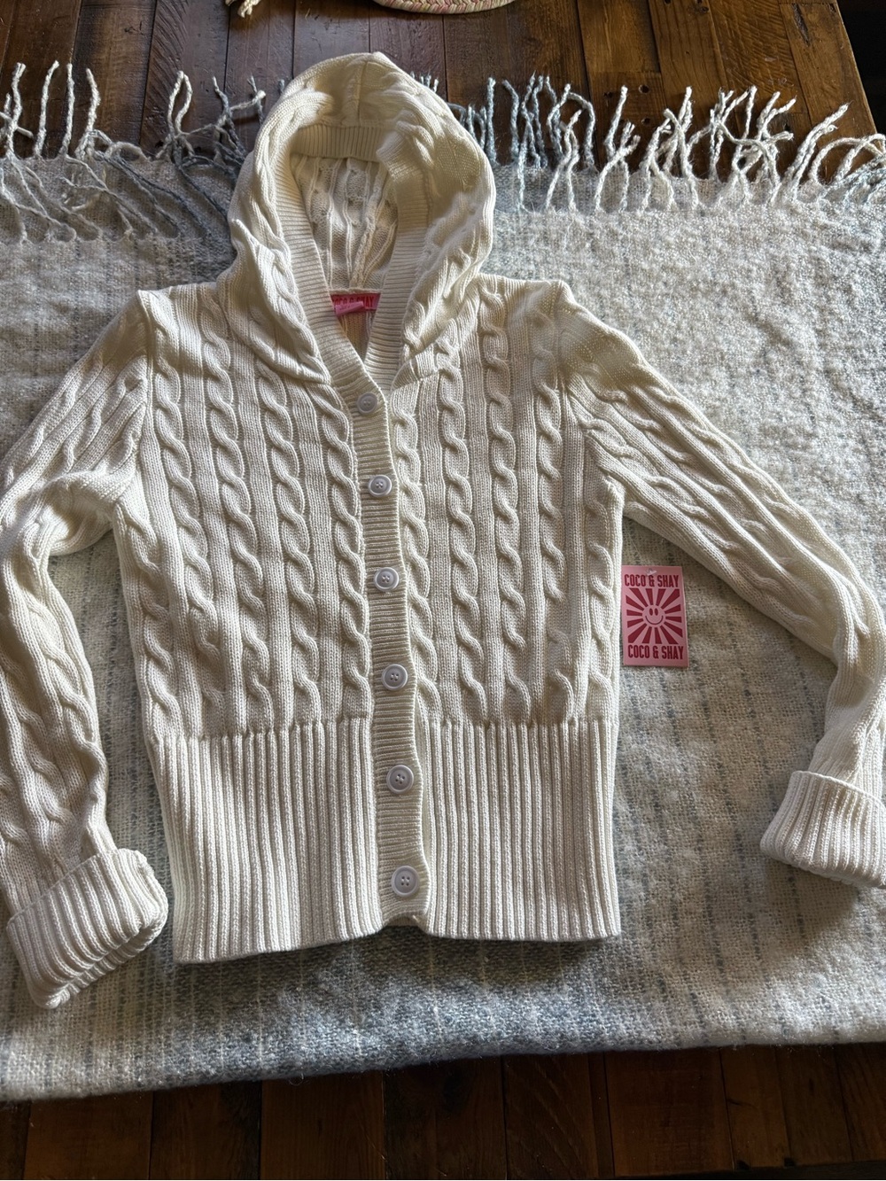 White Coco & Shay Cable knit Sweater Hooded NWT M Button Down